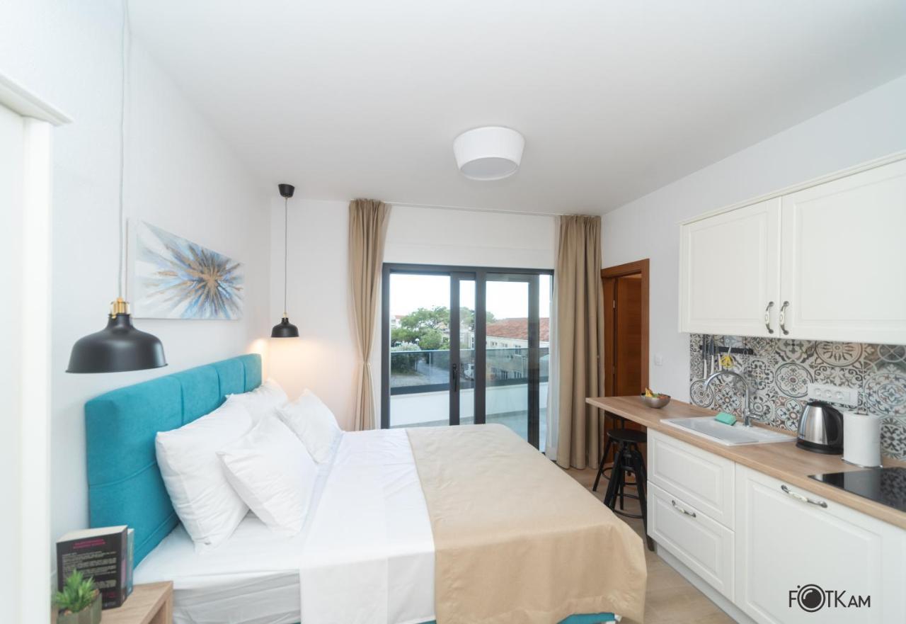 Libar Studio Apartments Baška Voda Esterno foto