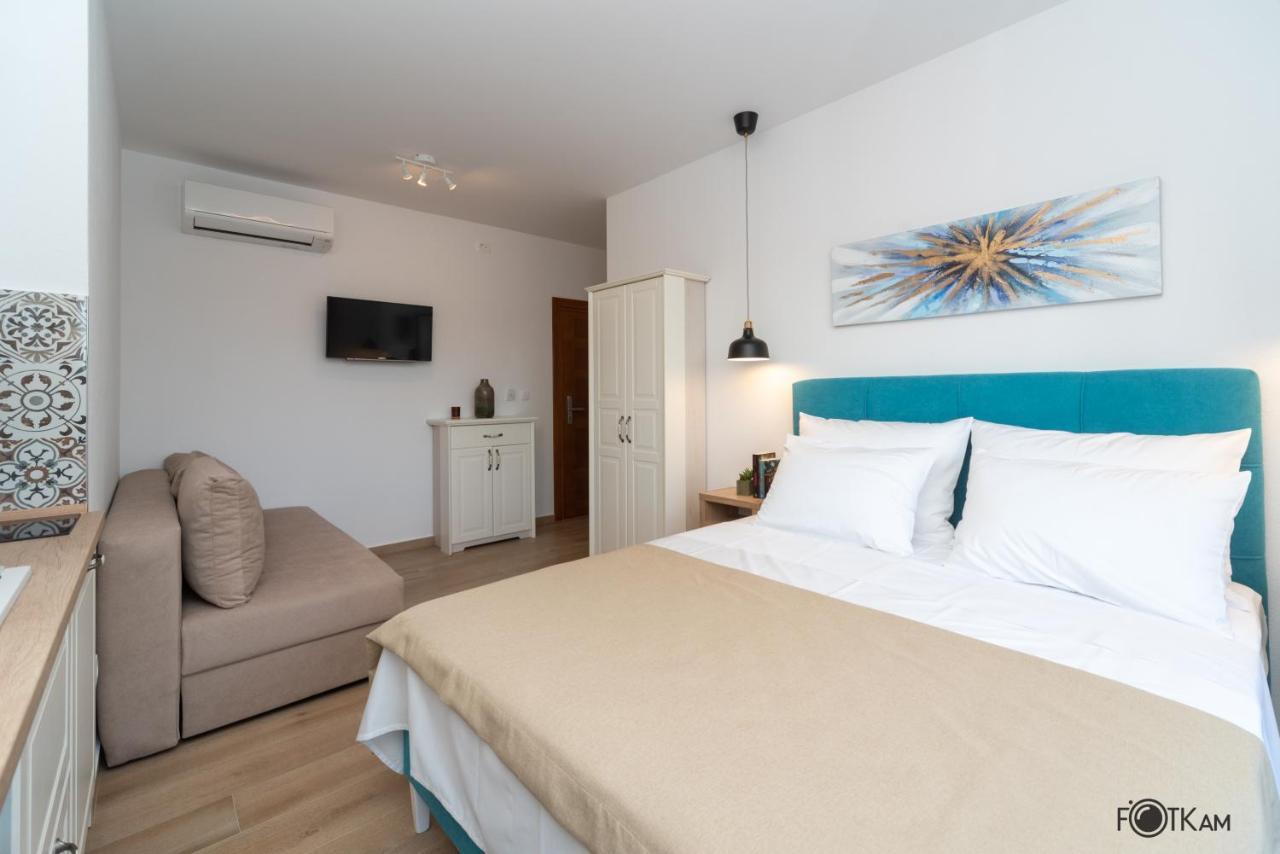 Libar Studio Apartments Baška Voda Esterno foto